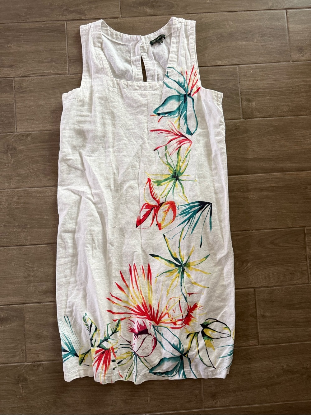 For Cynthia White Linen Blend Sleeveless Floral-Print Dress